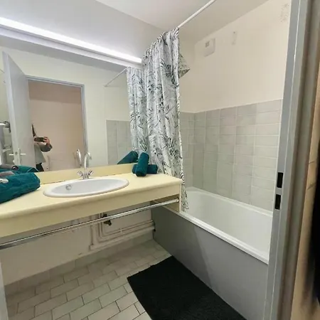Duplex Cosy Jolie Vue Balcon A 700m Du Centre